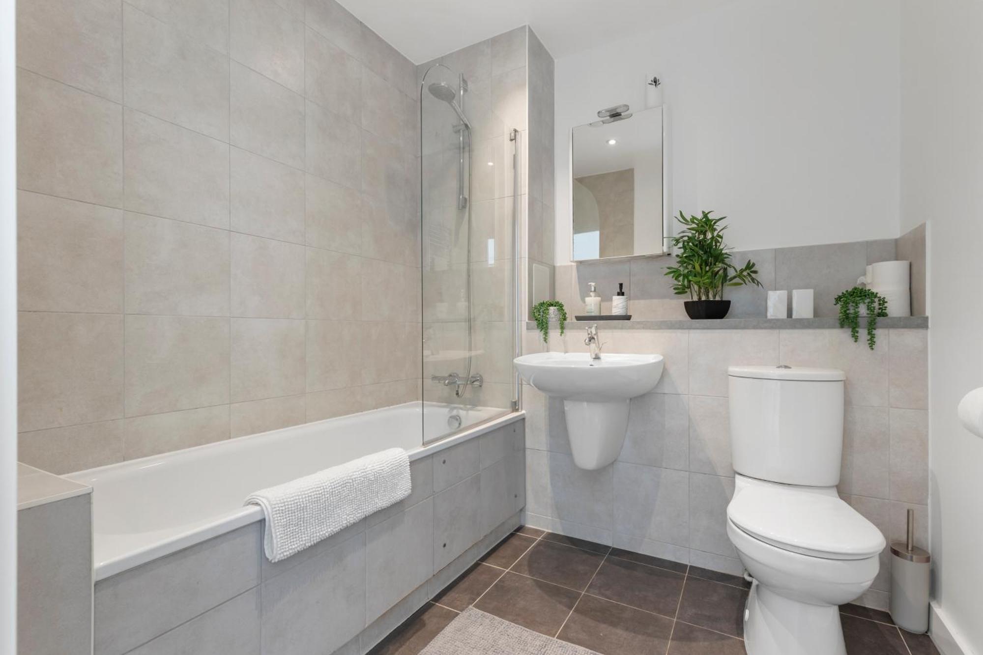 Outstanding 2 Bed Zone 2 Near * Londres